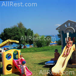 Mimosa Beach Hotel 13